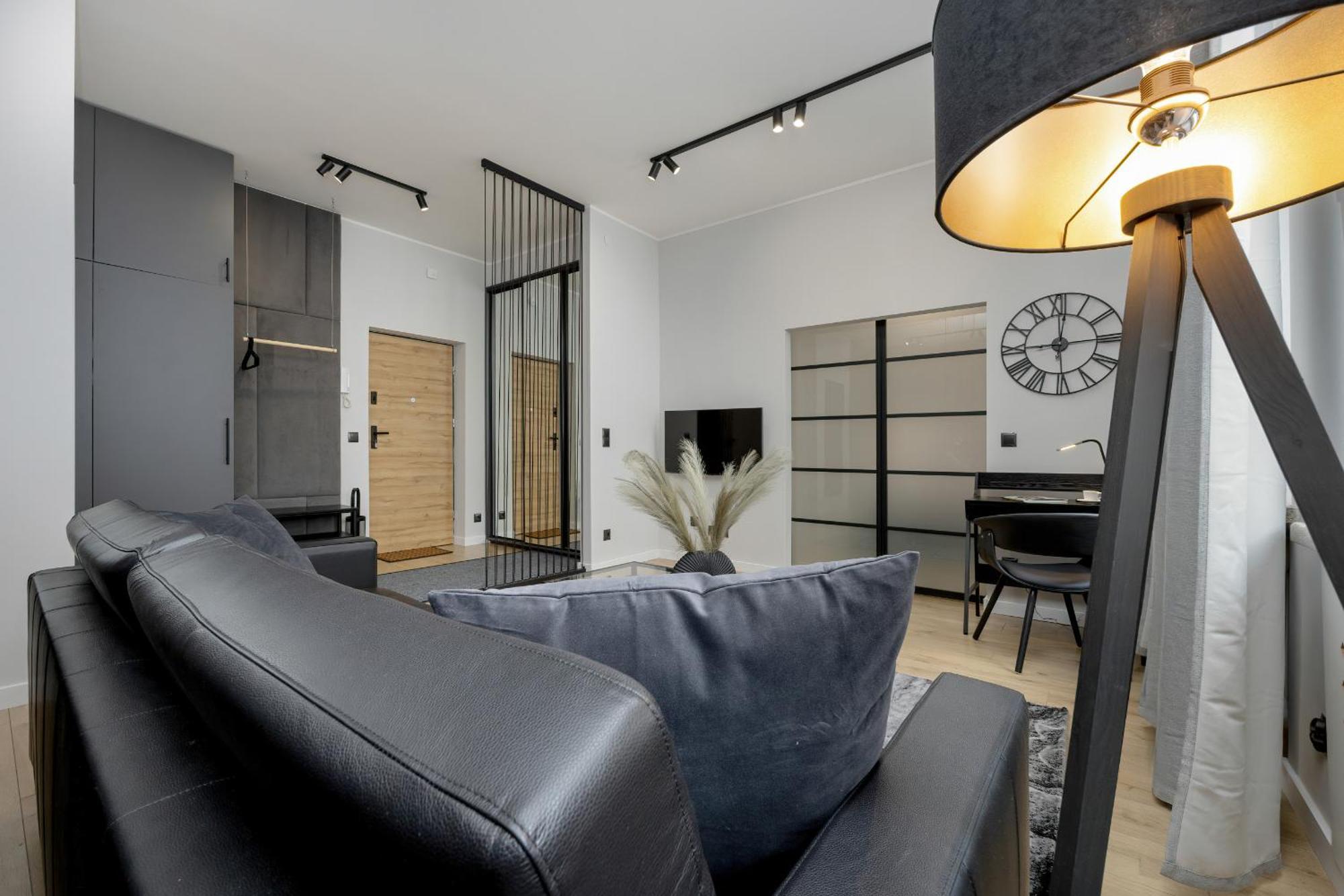 Exclusive Grey And Red Apartment In Warsaw Center By Noclegi Renters Экстерьер фото